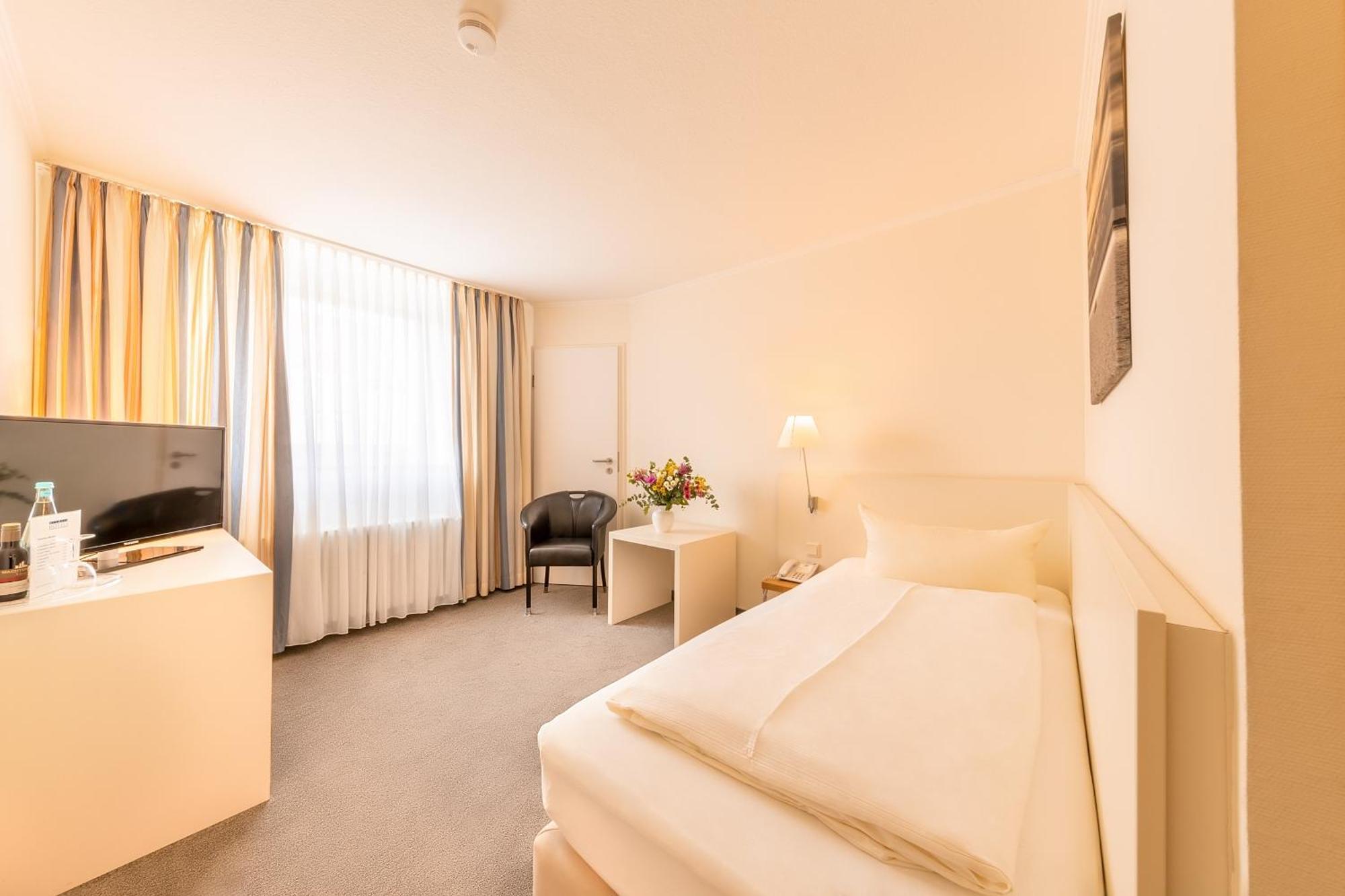 Michels Strandhotel Germania Нордерней Екстериор снимка