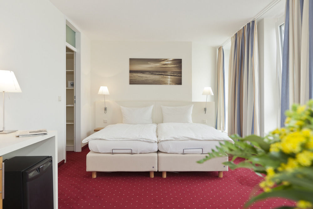 Michels Strandhotel Germania Нордерней Екстериор снимка