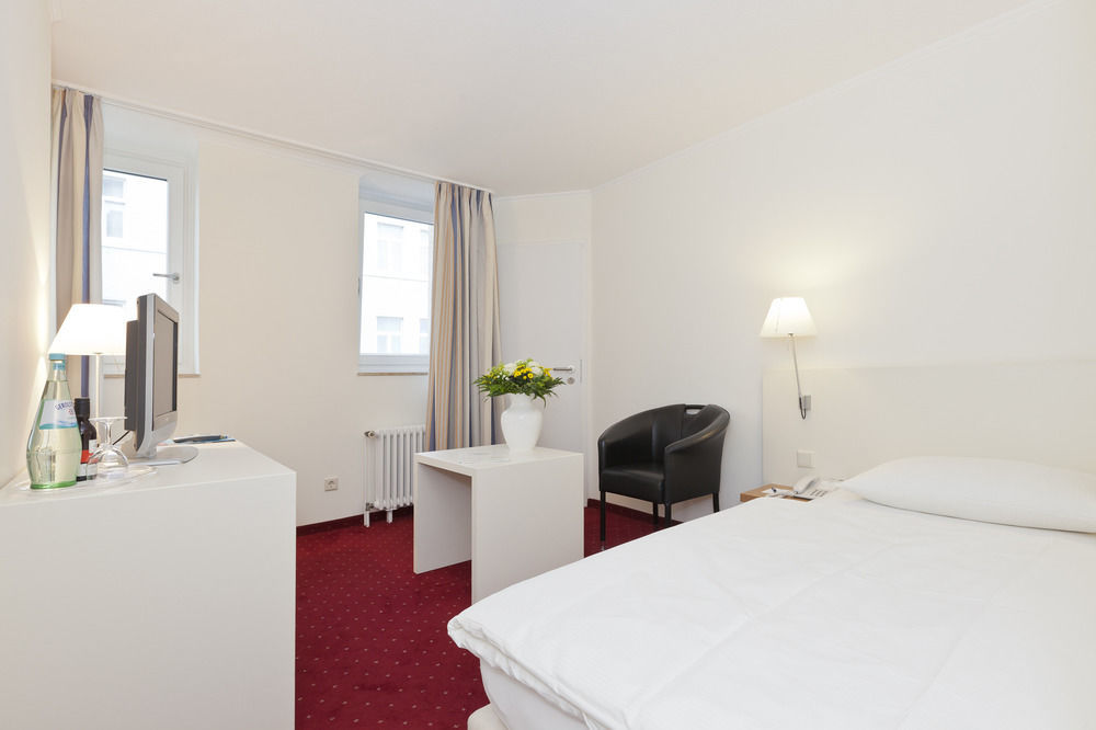 Michels Strandhotel Germania Нордерней Екстериор снимка
